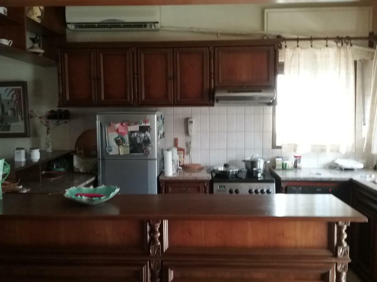 Maisonette Afroditi Villa Peraía Exteriör bild