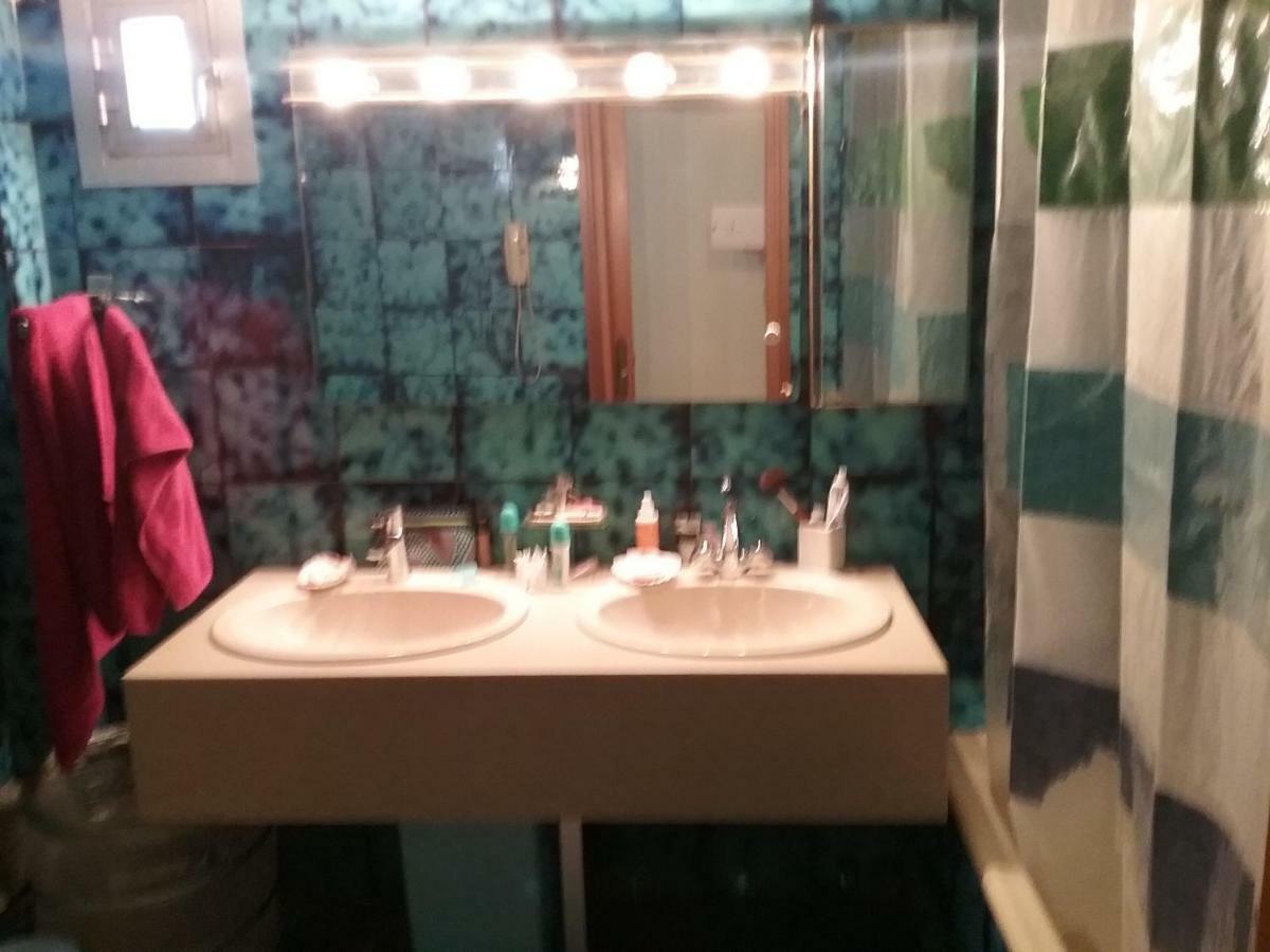 Maisonette Afroditi Villa Peraía Exteriör bild